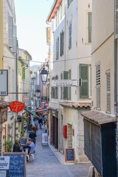 Old Town Antibes Superb New Flat, For 3, Ac, Wi-Fi Apartment Exterior photo